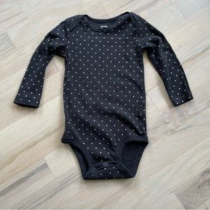 Carter’s Onesie | Size: 18 Months